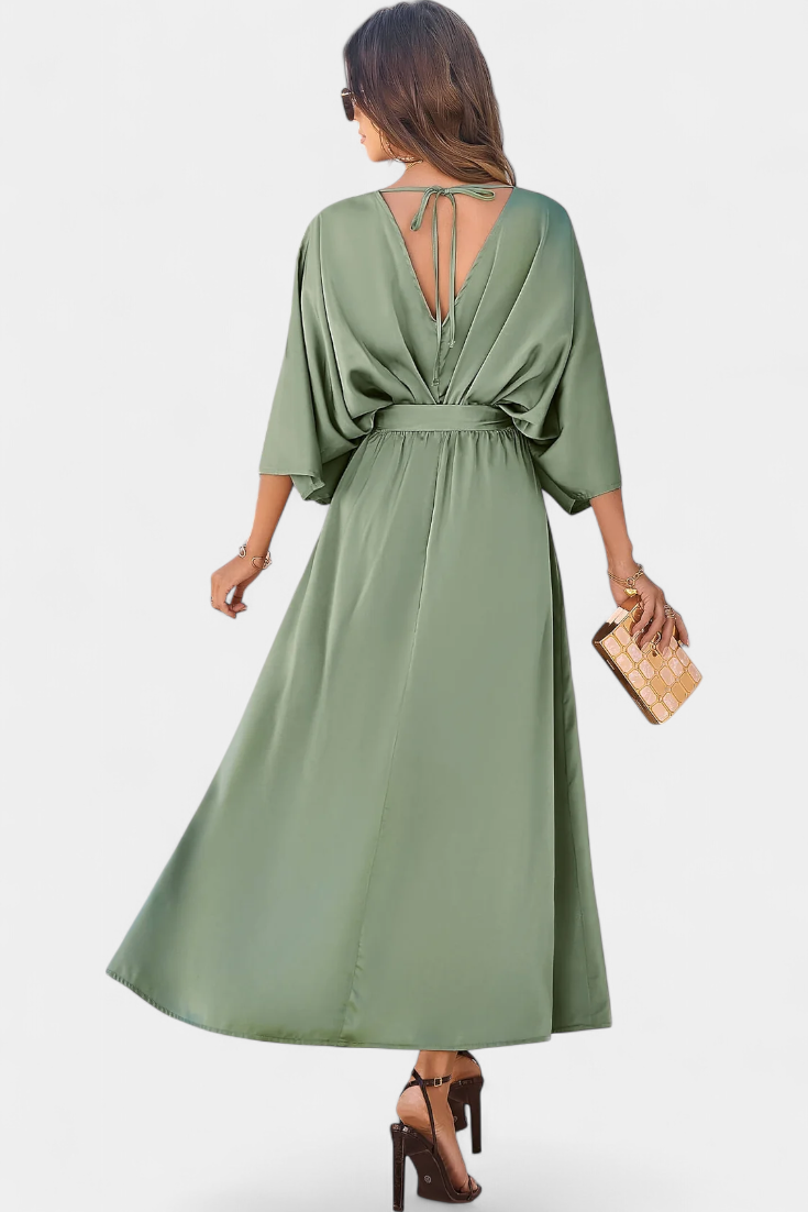 Milly Vestido Elegante con Abertura y Lazo