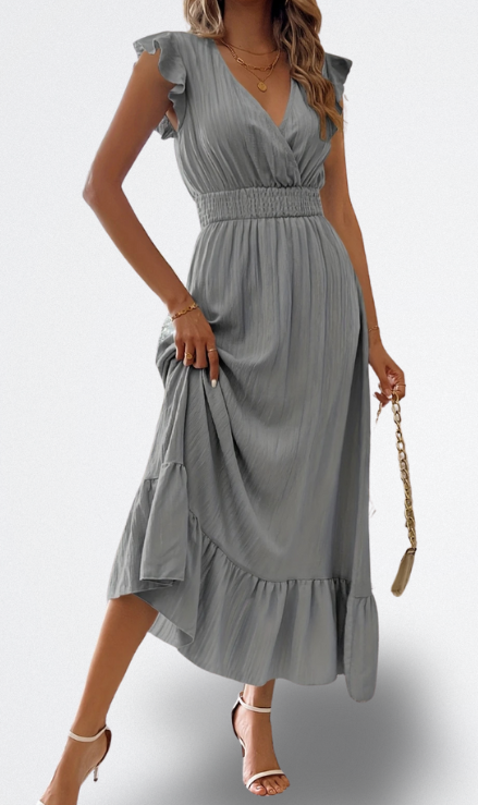 Nyra Vestido Suave de Largo Medio