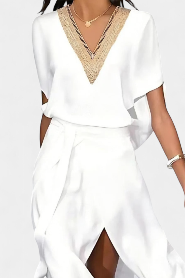 Effie Vestido Midi Blanco con Escote en V Bordado